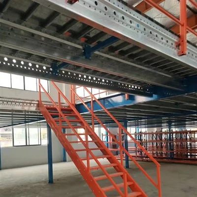 Étagère de rangement pour plateforme mezzanine