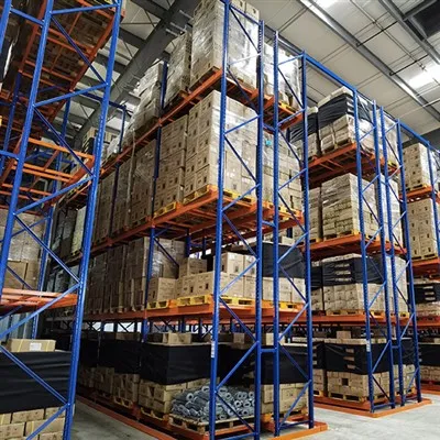 Les rayonnages à allées étroites peuvent-ils être utilisés dans un entrepôt d...